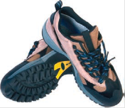 Une paire de chaussures de sport  - Image d'une paire de chaussures de sport 
